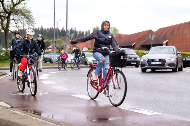 Undersøgelsen af trafiksikkerheden for cyklister skal omfatte hele Skørping by og ikke blot i rundkørslen. Foto: Torben Hansen