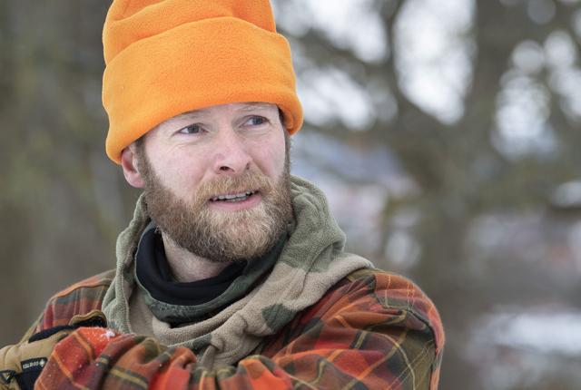Mikkel har boet i Hemsedal i Norge i 14 år, men er hjemvendt til Aalborg efter coronas indtog. Han er en af dem, der nyder godt af, at sneen er faldet. Foto: Bente Poder