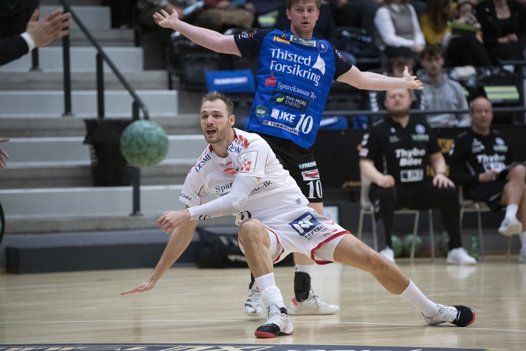 Mors-Thy Håndbold og Aalborg Håndbold tørnede lørdag sammen i HTH Herreligaen. 4. december 2021. <i>Foto: Bente Poder</i>