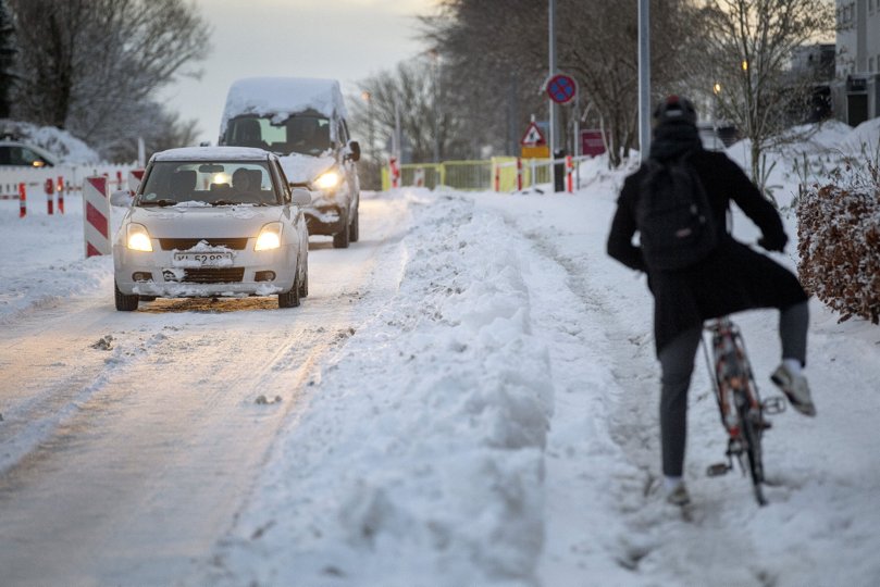 Sne og is er stadig et stort problem på mange veje i Aalborg Kommune. Arkivfoto 2. december: Lars Pauli <i>Foto: Lars Pauli</i>
