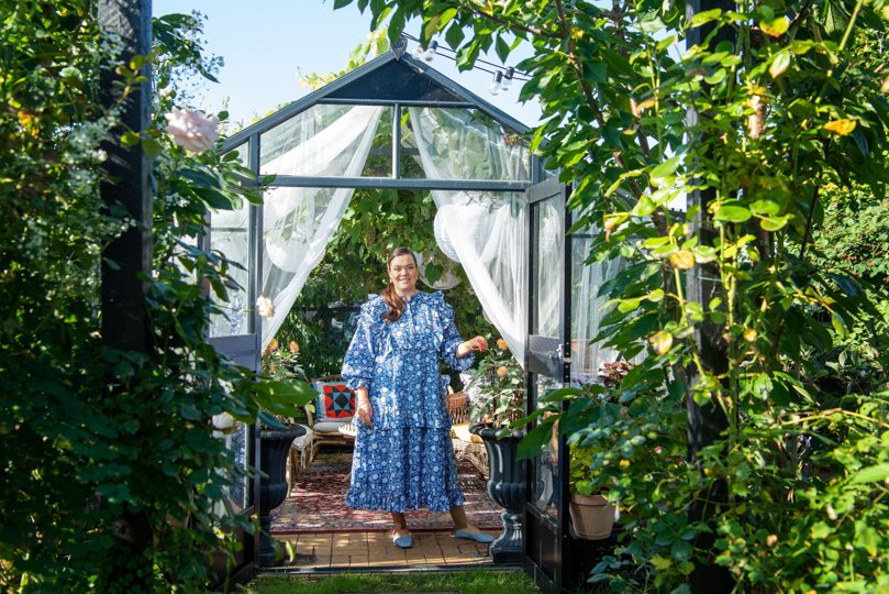 Kreativiteten begyndte for alvor at sprudle, da Pernille Hvam Pedersen flyttede til Hadsund. Blandt andet er haven blevet til en lille skov taget ud af et eventyr.