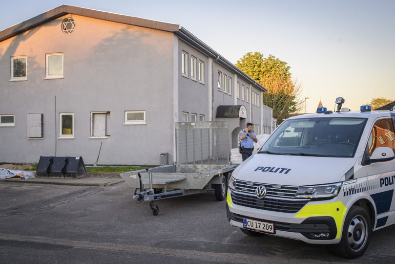 Politiet var massivt til stede, da knivstikkeriet på Bindeleddet i Birkelse skete 29. maj om aftenen. Arkivfoto