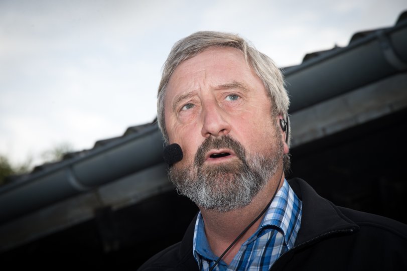 - Det er et af vore mål, at vi gerne vil bidrage til at øge biodiversiteten. Det kan blandt andet gøres ved at så vilde blomster, siger Svend Erik Jørgensen. Arkivfoto: Bo Lehm
