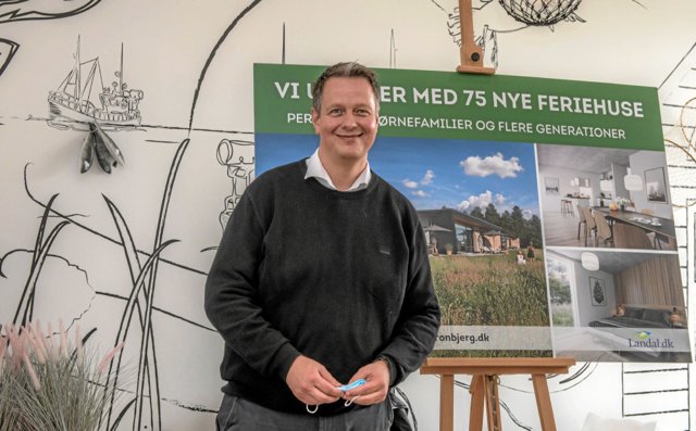 Diretør for Landal i Rønbjerg Søren Sandberg var positiv og sikker på, at de 75 huse nok skal blive til noget. Foto: Mogens Lynge