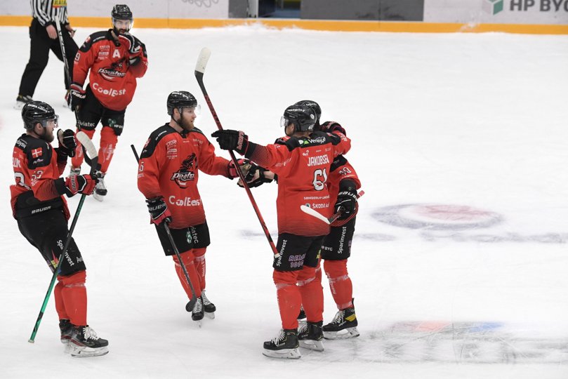 Aalborg Pirates fik taget hul på mål-bylden og scorede hele 8 mål imod Löwen Frankfurt. Arkivfoto: Bente Poder.