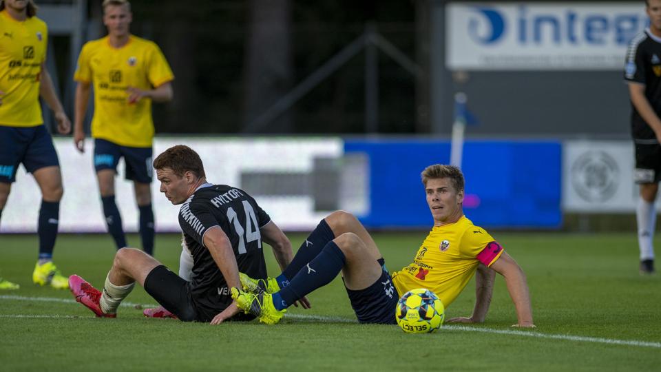 Både Hobro og Vendsyssel ligger og kæmper for at slippe fri af nedrykning. Arkivfoto: Martél Andersen <i>Foto: Martél Andersen</i>