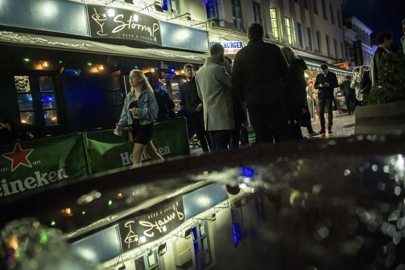 Nattelivet er for alvor i gang igen, og det giver en del arbejde til politiet. Arkivfoto: Martin Damgård