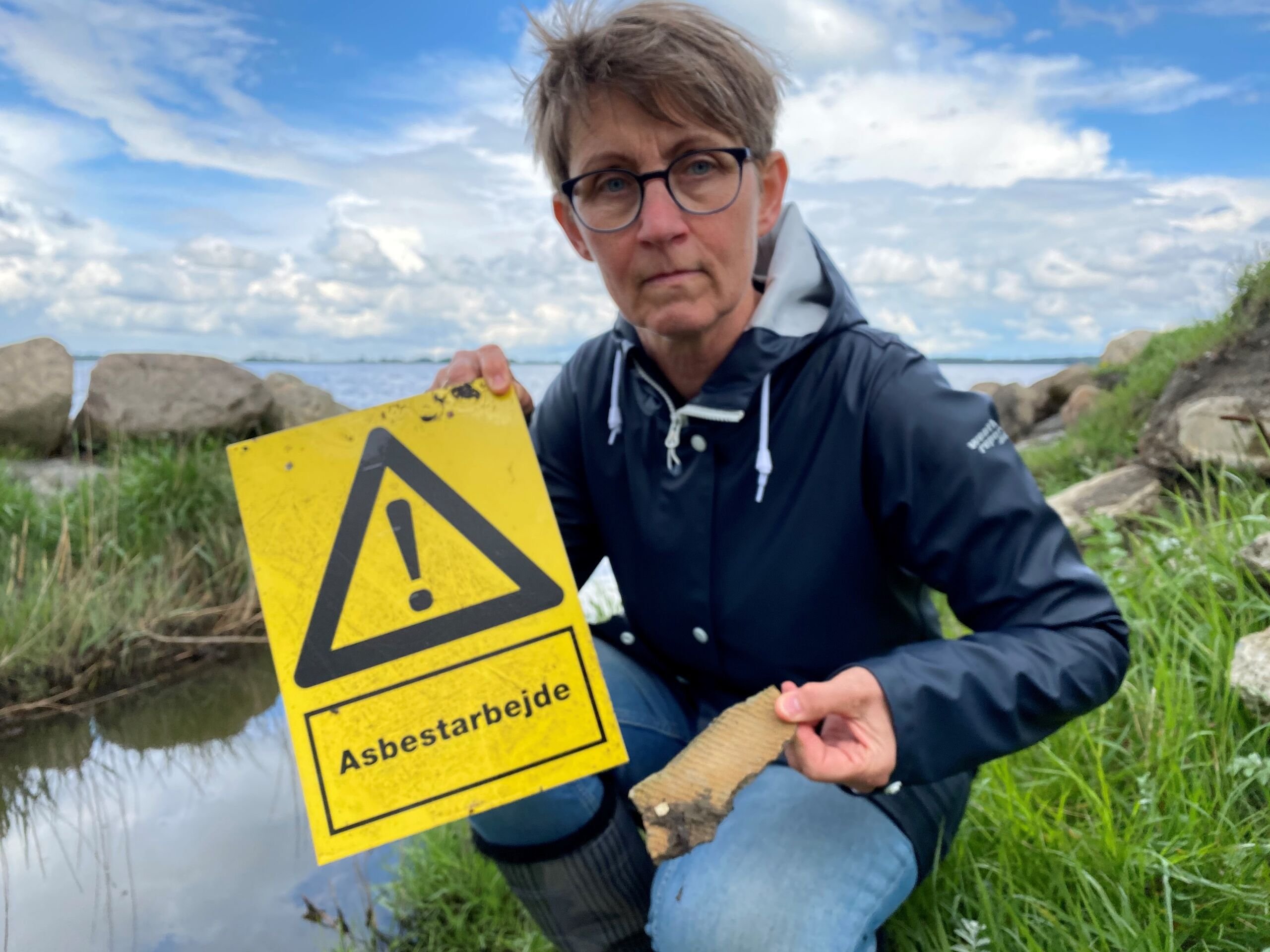 Asbest i linjeføring får minister i samråd