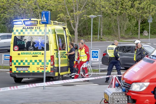 Der er sket et trafikuheld, hvor en cyklist er blevet ramt af en lastbil. Foto Lars Pauli <i>Foto: Lars Pauli</i>