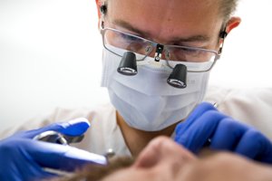 Tandlæger skal uddannes i Hjørring: Her er status