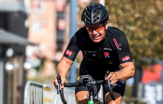 Både i bilbranchen og i det lokale cykelmiljø er Klaus Buus (billedet) kendt som lidt af en fighter. Det er blandt andet også disse fighteregenskaber, der torsdag var med til at indbringe Klaus Buus Aars Erhvervsråds ”Foretagsomhedspris 2021”. Arkivfoto