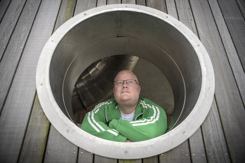 Jens Harder bor til dagligt i Vestbyen med sin datter og studerer til webudvikler på teknisk skole. Foto: Martin Damgård