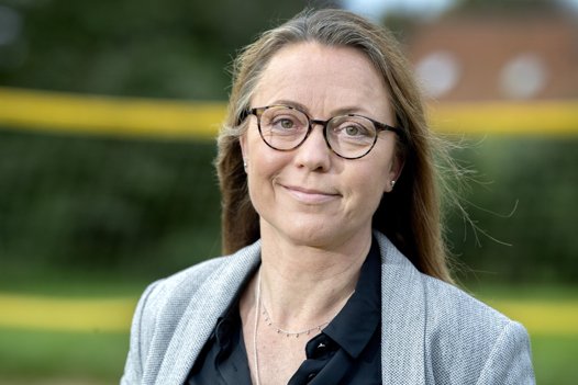 Annemette Bach er ansat på Ranum Efterskole. <i>Foto: Lars Pauli</i>