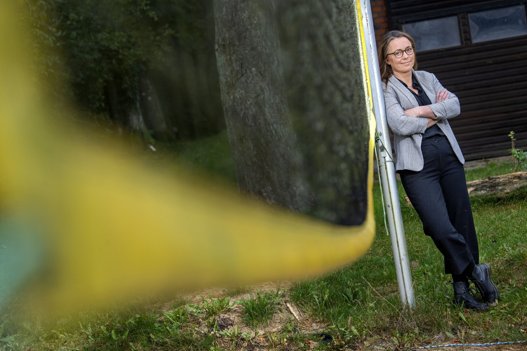 Annemette Bach er lærer på efterskolen i Ranum - den har hun været siden 2006. <i>Foto: Lars Pauli</i>