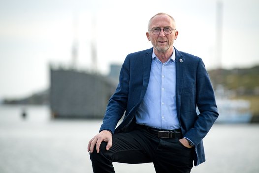 - Vi har lige vedtaget en ny vision for fjorden som skal bane vej for, at borgerne kan nyde den endnu mere, siger borgmester Mogens Jespersen, spidskandidat for Venstre i Mariagerfjord Kommune. Foto: Bo Lehm <i>Bo Lehm</i>