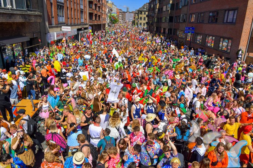 Det bliver heller ikke i år, du kan feste på Vesterbro - karneval er aflyst. Arkivfoto: Jesper Thomasen <i>Jesper Thomasen</i>