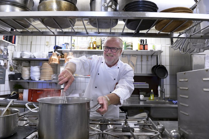 Ejvind Kjeldsen Jensen holder gryden i krog, indtil Lilleheden er blevet afhændet - han er godt klar over, at det ikke er noget, der kommer til at ske fra den ene dag til den anden.Arkivfoto: Michael Bygballe