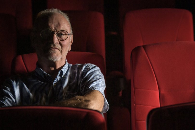 Vi er 40 frivillige i biografen og 7-8 omkring teater-bygningen, som er gjort til grin, mener Preben Christensen. Foto: Martin Damgård