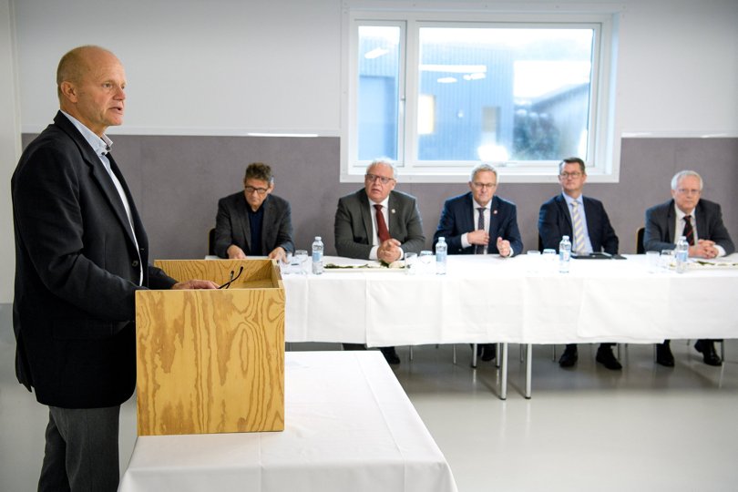 Professor Jens Kjerulf Petersen kunne holde sin åbningstale godt fire år efter, at der faldt statspenge af til klækkeriet.