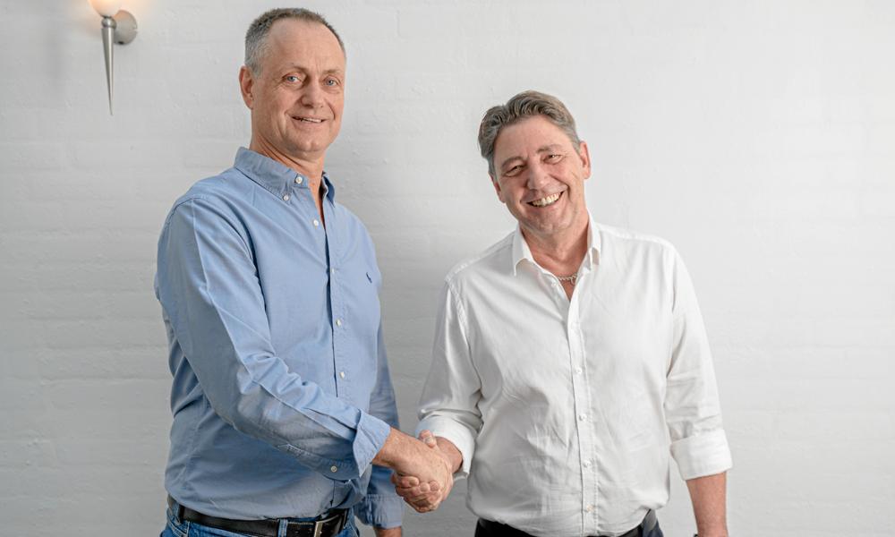 Morten C. Henriksen (tv.), og den nu tidligere adm. direktør Hans Erik Jensen som de så ud, da sidstnævnte blev ansat i en direktørstilling i marts 2020. Morten C. Henriksen (tv.), og den nu tidligere adm. direktør Hans Erik Jensen som de så ud, da sidstnævnte blev ansat i en direktørstilling i marts 2020.