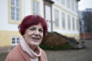 Tidligere Venstre-minister Britta Schall Holberg er død - 80 år