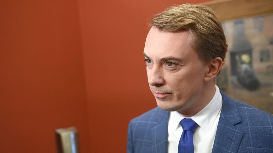 Partiformand, Morten Messerschmidt, har den seneste uge mistet seks af sine folketingsmedlemmer. I en måling fra Voxmeter står Dansk Folkeparti for første gang til at få under fem procent af stemmerne, hvis der skulle være folketingsvalg i dag. (Arkivfoto) <i>Thomas Sjørup/Ritzau Scanpix</i>