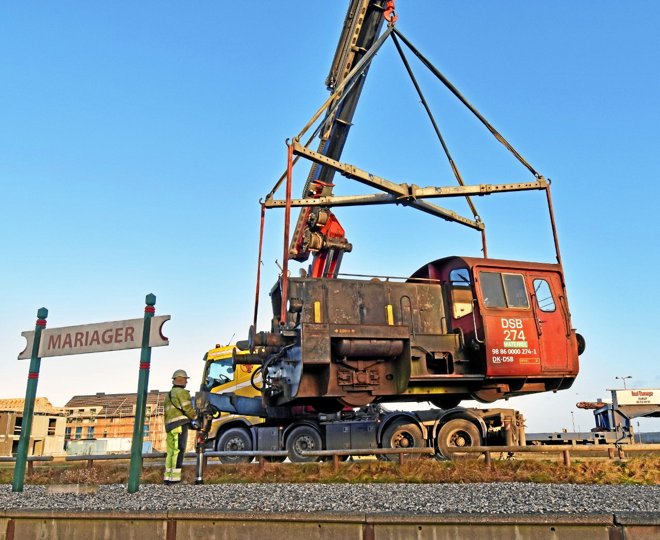 Köf-Traktor 274 ankommer i en moden alder til sin nye arbejdsgiver i Østhimmerland. Privatfoto