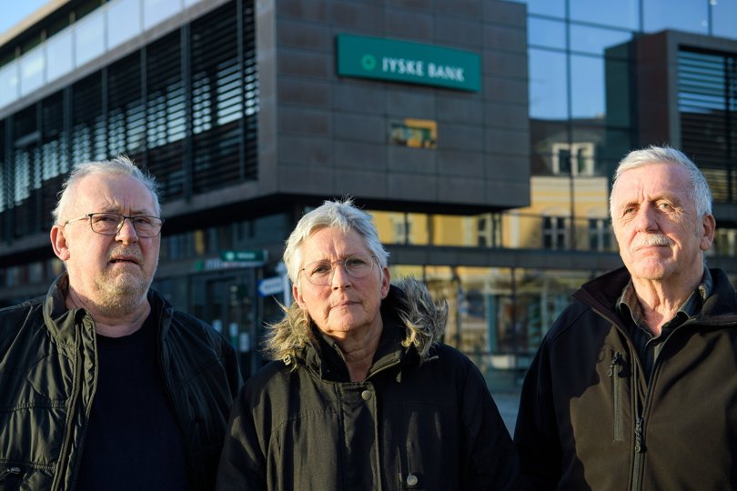 Tre søskende, der ikke længere har meget til overs for Jyske Bank. Fra venstre Jørgen Mikkelsen, Dorthe Kristensen og Arne Mikkelsen.