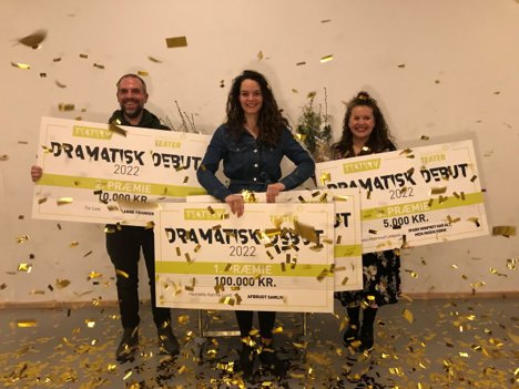 Årets vinder er Henriette Katrine Lund (i midten). Andenpladsen går til Tor Lind og tredjepladsen til Sandra Mahmoud Lindquist.