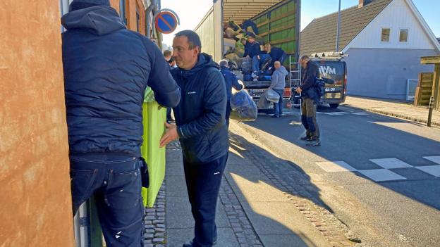 Vitalii Onoiko hjalp med at læsse effekterne til Ukraine. Han bor ved Hobro og har masser af familie og venner i det krigsramte land.