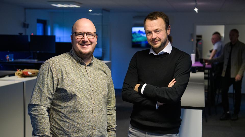 Brødreparret Casper og Carsten Søe Larsen overtog i 2022 IT-konsulenthuset Bornerups efter deres far, Christian Søe Larsen. <i>Foto: Bo Lehm</i>