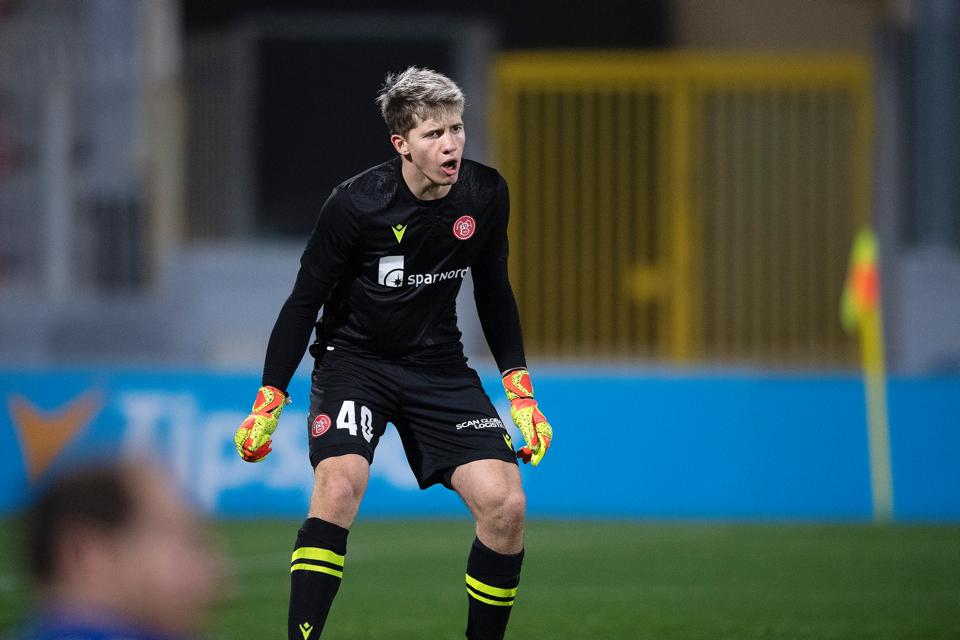 Theo Sander skal torsdag spille kvartfinale ved U17-EM. <i>Arkivfoto: Lars Pauli</i>