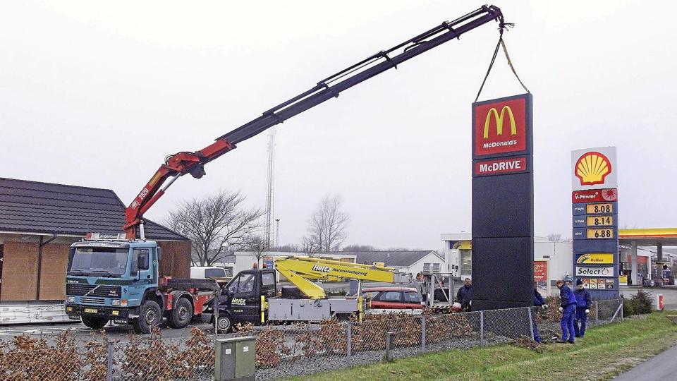 McDonald’s rykkede ud af Brønderslev i 2002, da motorvejen fjernede en stor del af trafikken på Aalborgvej. Arkivfoto: Henrik Louis <i>© Henrik Louis Simonsen</i>
