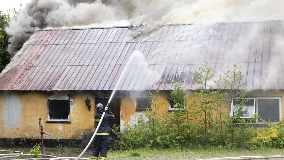 Den 19-årige mand erkender at stå bag branden i Vegger. Foto: Jan Pedersen