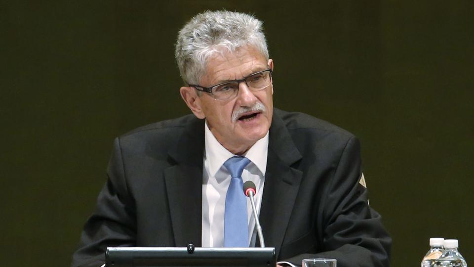 Tidligere finansminister Mogens Lykketoft (S), da han formand for FN's generalforsamling. Her leder han et FN-møde om bæredygtig udvikling. Han ønsker højere CO2 afgift, mens regeringen ikke har det med i sin plan. Arkivfoto.