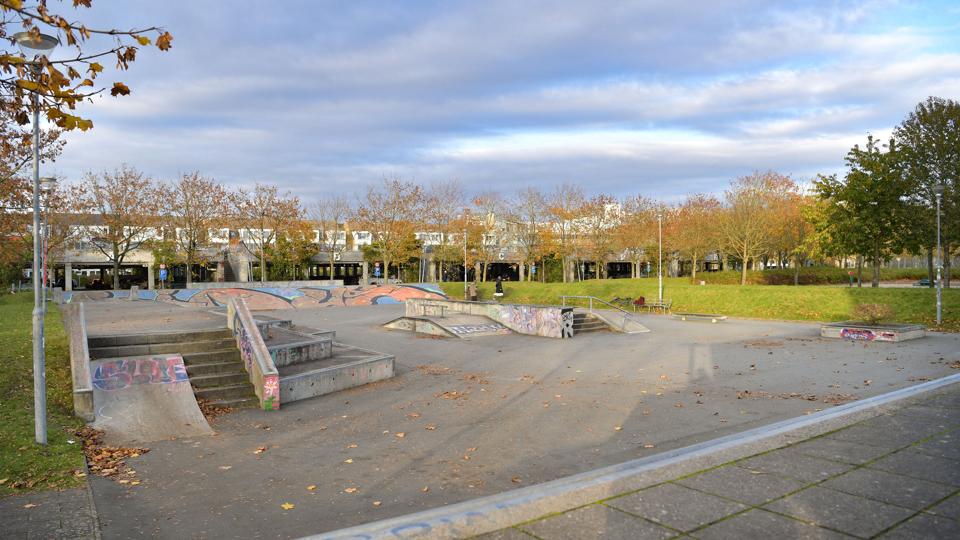 Op mod 150 nye p-pladser skal erstatte rekreativt område. Arkivfoto