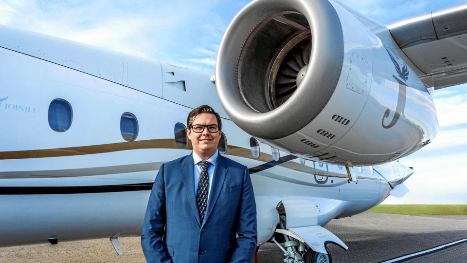 - I den her målestok har vi aldrig prøvet at sige farvel til folk før, siger Sun-Air-direktør Kristoffer Sundberg. Foto: Sun-Air