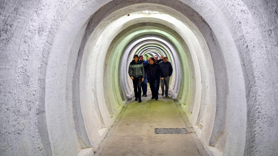 Dybt nede i jorden under Rold Skov ligger den atombombesikrede regeringsbunker REGAN Vest. Men nu er der usikkerhed om den finansiering, som er nødvendig for at åbne bunkeren for offentligheden. Arkivfoto: Kurt Bering