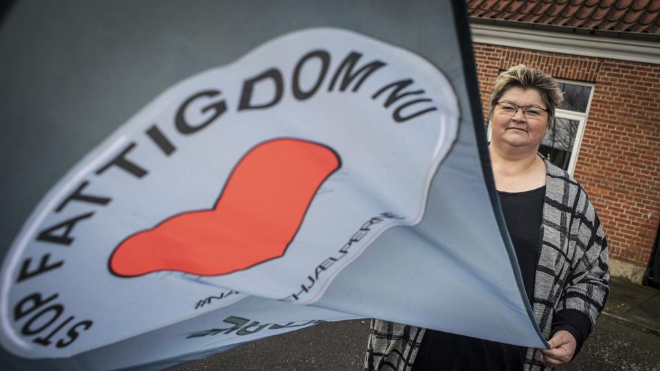Næstehjælperne er på få måneder blevet hverdag i Vesthimmerland, hvor over 300 enten tilbyder hjælp til noget, eller får det, viser stifteren af lokalafdelingen, Mette Drejer Jørgensen. Foto: Martin Damgaard