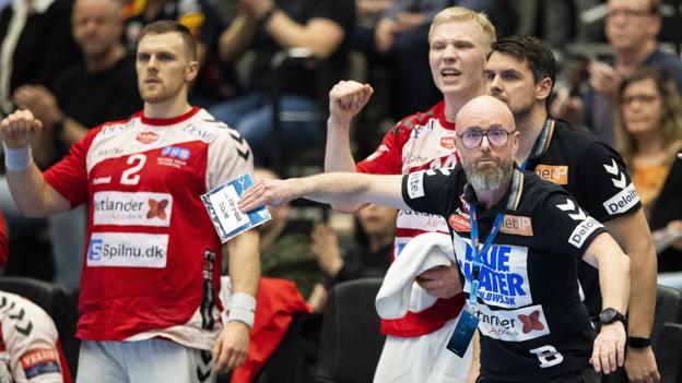 Stefan Madsen var skuffet over præstationen i anden halvleg, men han er pavestolt over, det holdet har leveret i gruppespillet. Foto: Henrik Bo <i>Foto: Henrik Bo</i>