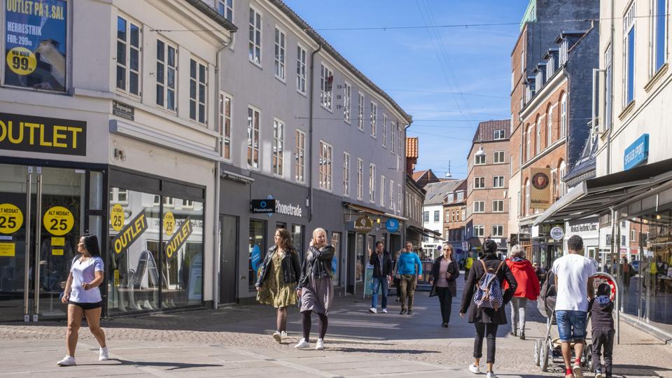 Udbuddet af ledige butikslokaler i det nordjyske fortsætter med at falde. Faktisk har vi nu overhalet tendensen på landsplan.