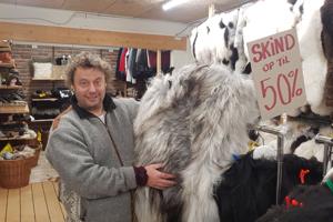 Uldfestival ulmer efter deltagere er smidt ud: - Vi sælger jo ikke andet end uld!