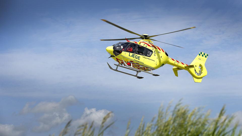 Helikopteren blev sendt til trafikuheld på Dybvads Omfartsvej. Arkivfoto: Lars Pauli <i>Lars Pauli</i>