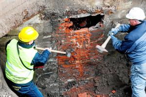 Efter 70 års glemsel: Gammel bunker graves ud og genåbnes