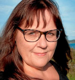 49-årige Merete Just voksede op i Hadsund: I ny roman udforsker hun sin families dunkle fortid