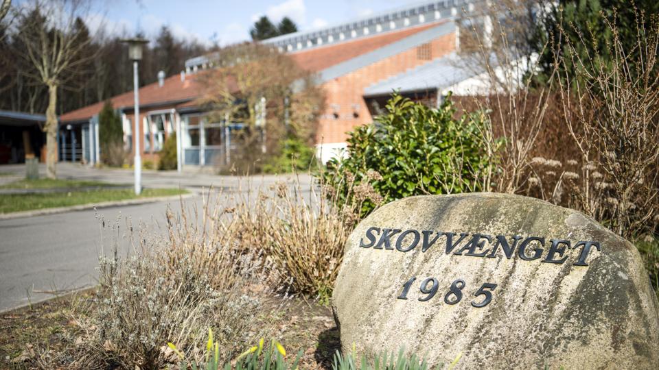 Efter planen skal bostedet Skovvænget på Otto Jørgensens Vej 5 i Aalestrup nu ombygges og udvides, så der fremover bliver plads til 30 voksne beboere fra Stenild og Rørbæk Omsorgshjem. Foto: Teis Markfoged