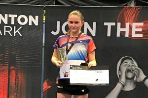 Laura blev mester blandt landets bedste badminton-teenagere