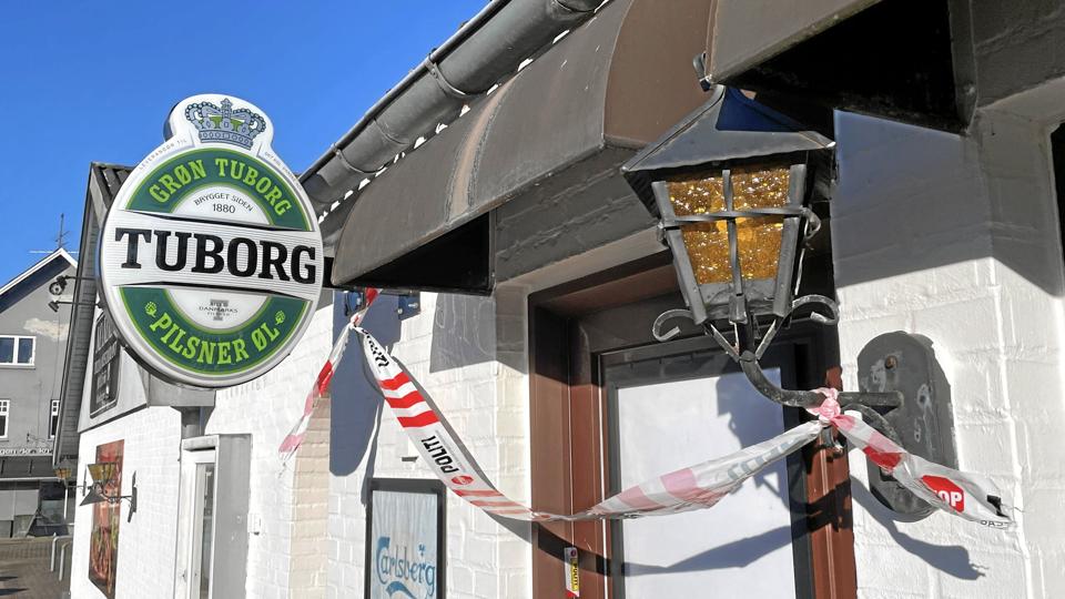 En 39-årig blev natten til lørdag anholdt efter knivstikkeri på Bodegaen i Sindal. Foto: Jan Pedersen