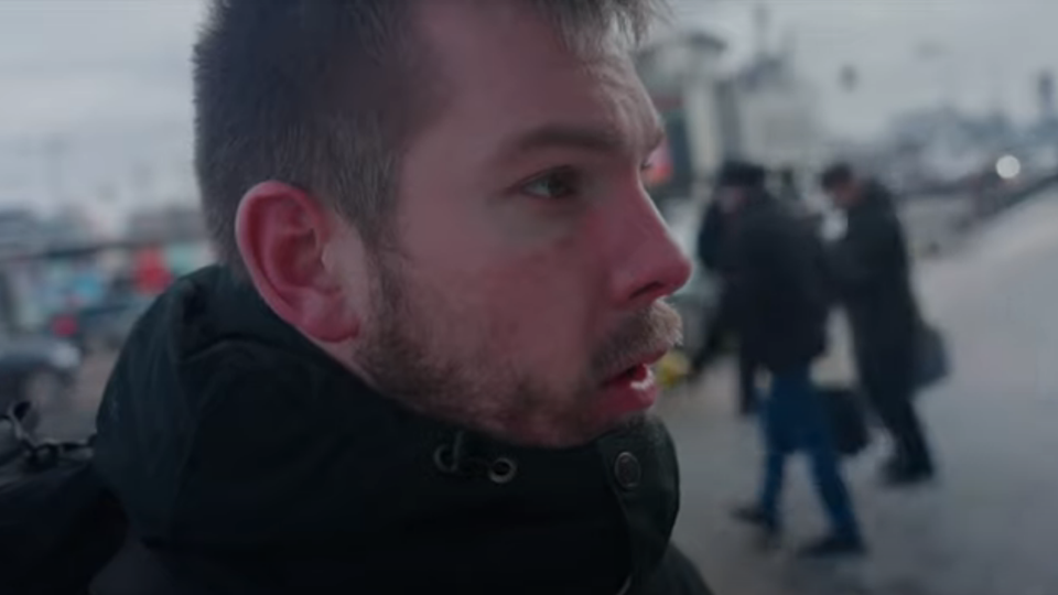 Thomas Kjems er ude af det krigsplagede Ukraine og i Polen efter en to dages flugt med tog og bus. Privatfoto
