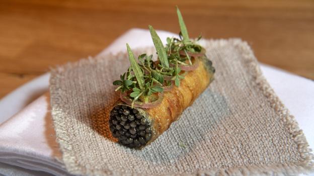 Kartoffel - Kongekrabbe - Løg - Eddike - Kaviar. Foto: Henrik Louis <i>Foto:Henrik Simonsen</i>
